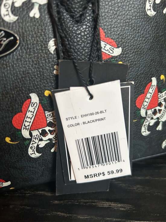 NWT Ed Hardy Love Kills Slowly Black Skull Print Satchel Bag with Heart Charm - Picture 2 of 5